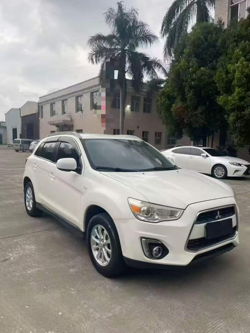 漳州13年三菱劲炫2