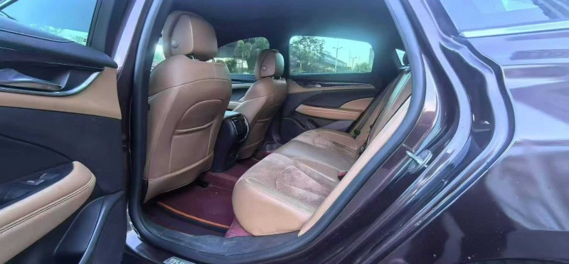 漳州18年别克君越6