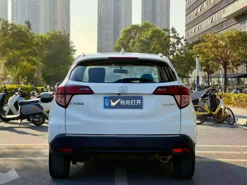 汕头16年本田缤智9