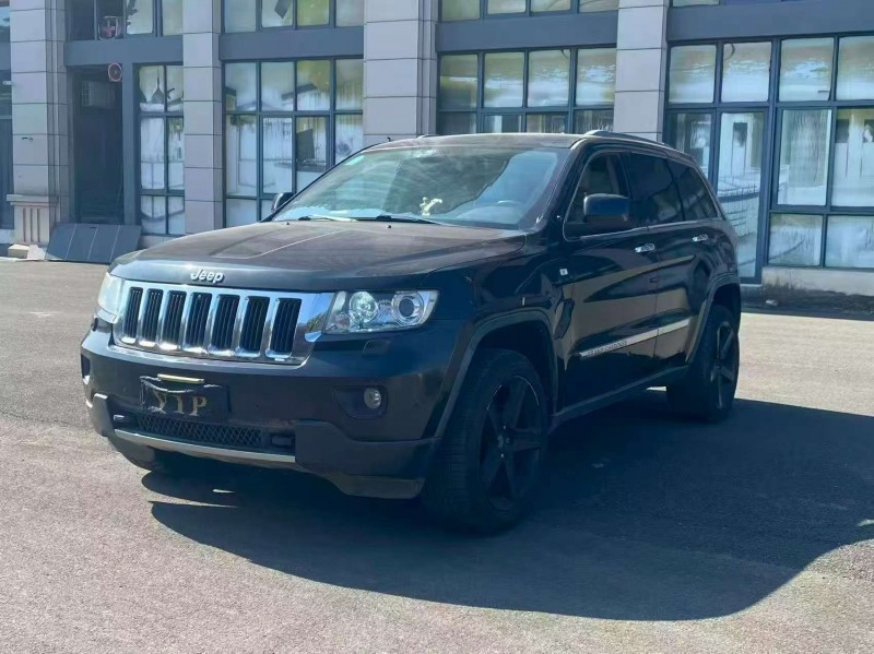 漳州11年Jeep大切诺基3