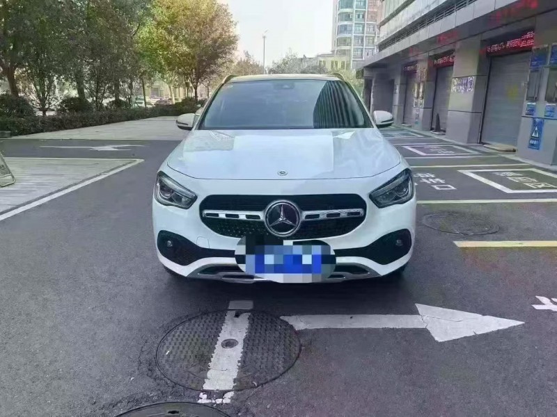 安庆22年奔驰GLA1