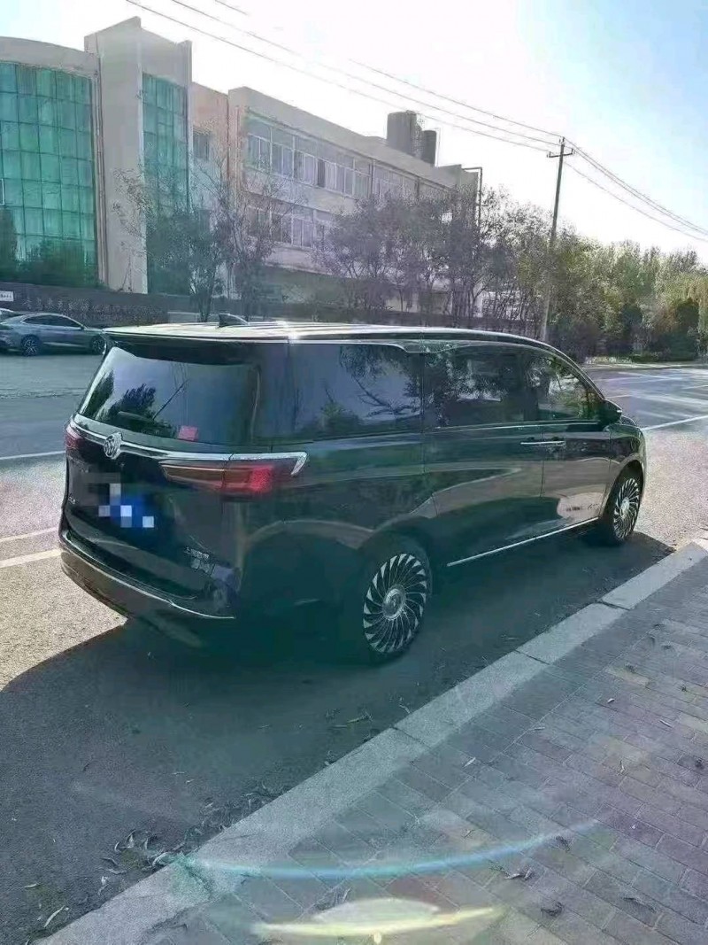 青岛20年别克GL85