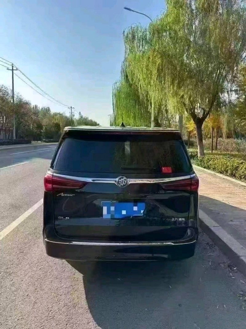 青岛20年别克GL86