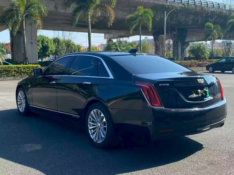 漳州18年凯迪拉克CT68