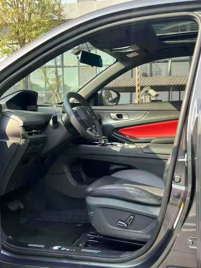 汕头25年长安汽车CS554