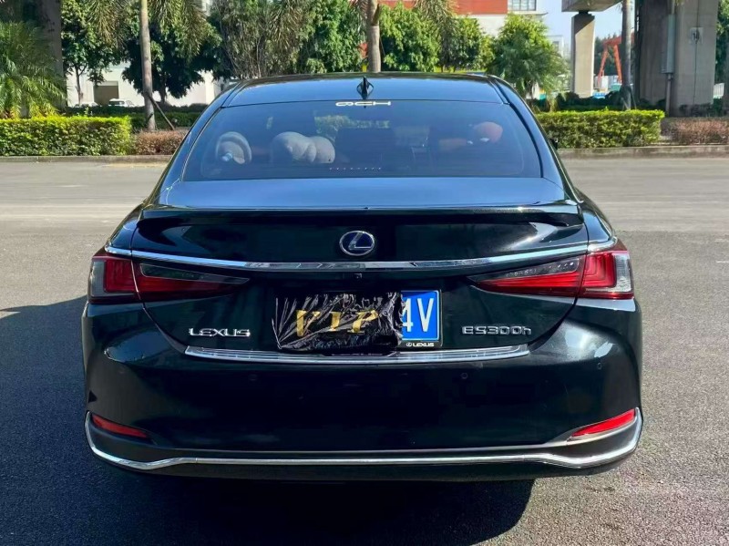 泉州21年雷克萨斯ES9