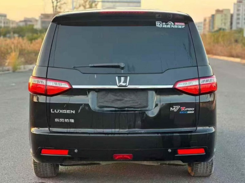 深圳17年纳智捷大7 MPV9