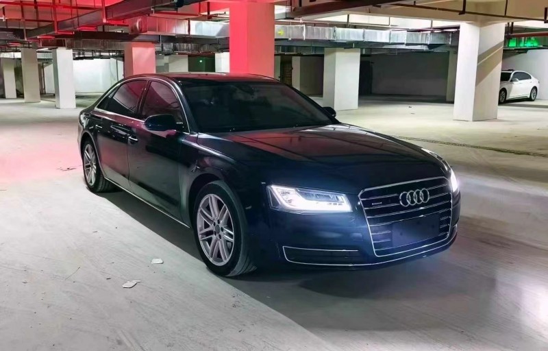 贵阳16年奥迪A8L3