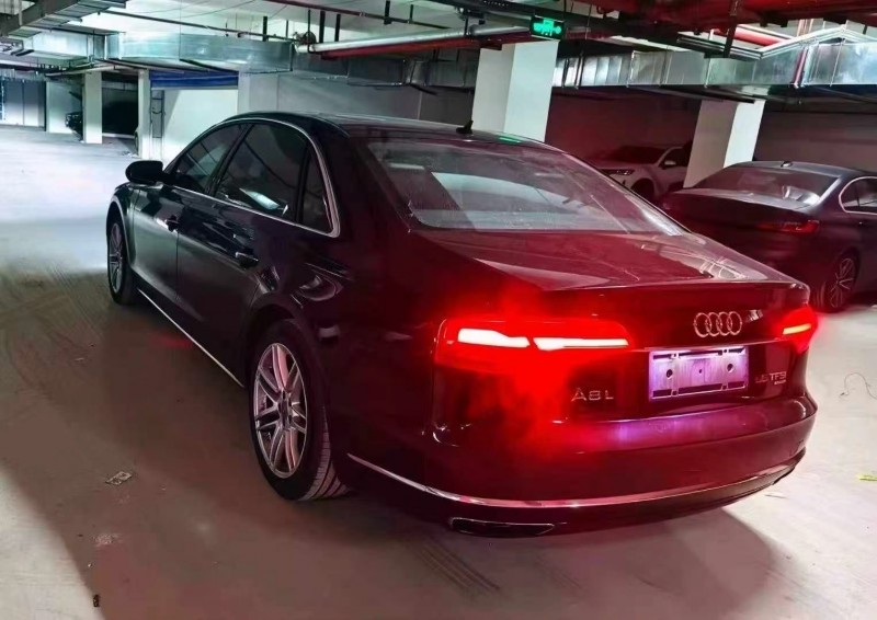 贵阳16年奥迪A8L6