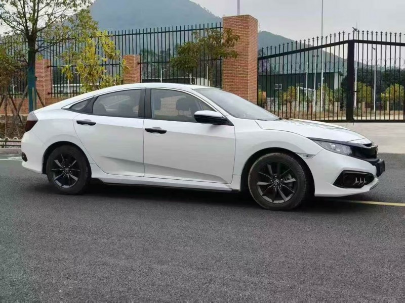 福州22年本田思域3