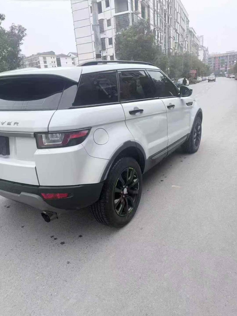 株洲16年路虎极光8