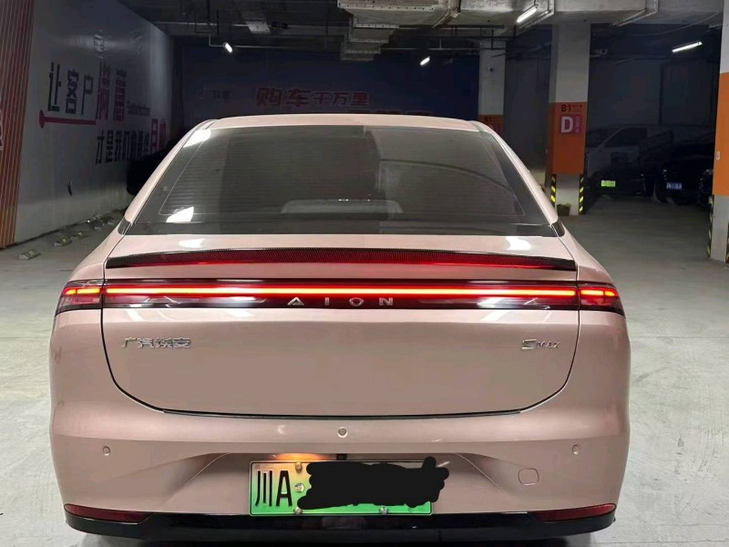 成都24年传祺埃安MAX702