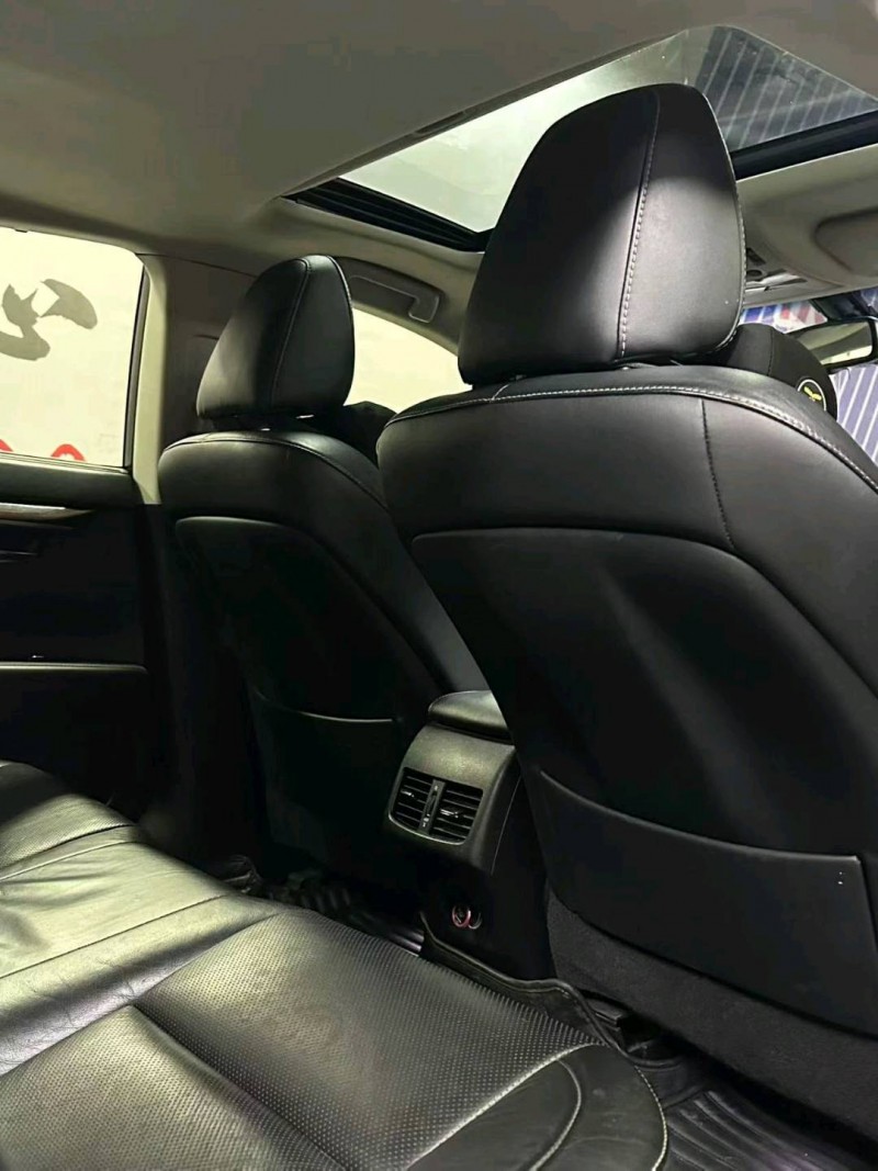 成都15年雷克萨斯ES6