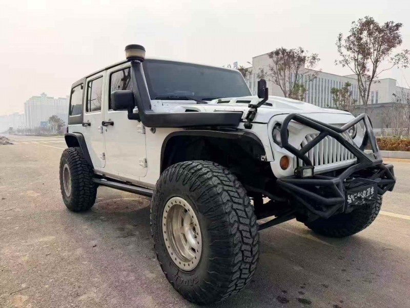 枣庄12年Jeep牧马人3