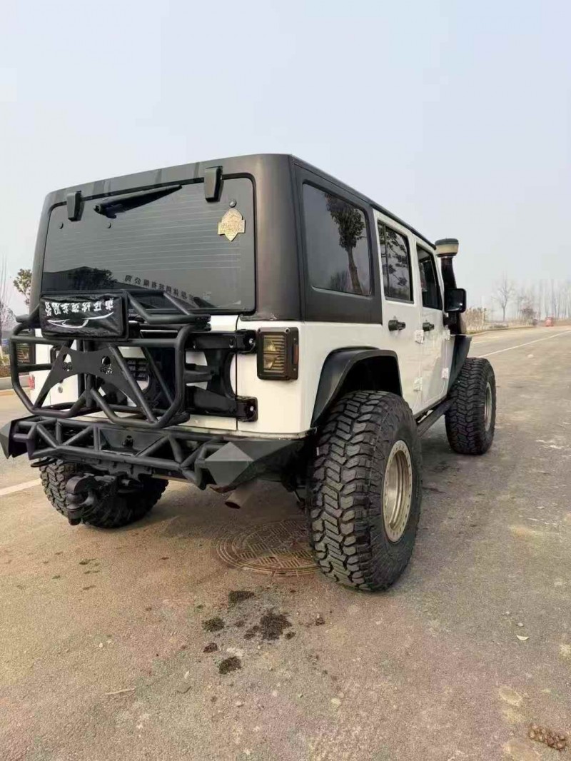 枣庄12年Jeep牧马人8