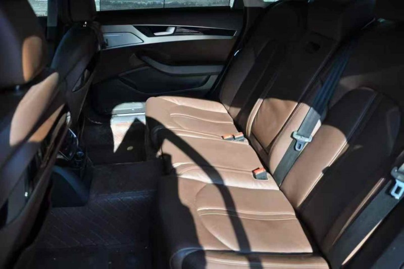 平顶山15年奥迪A8L5