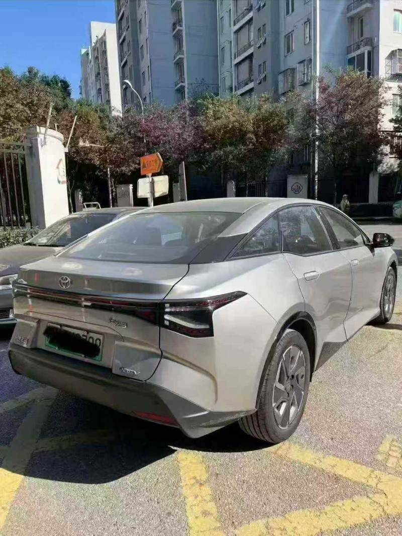 淮安25年丰田BZ3Pro8
