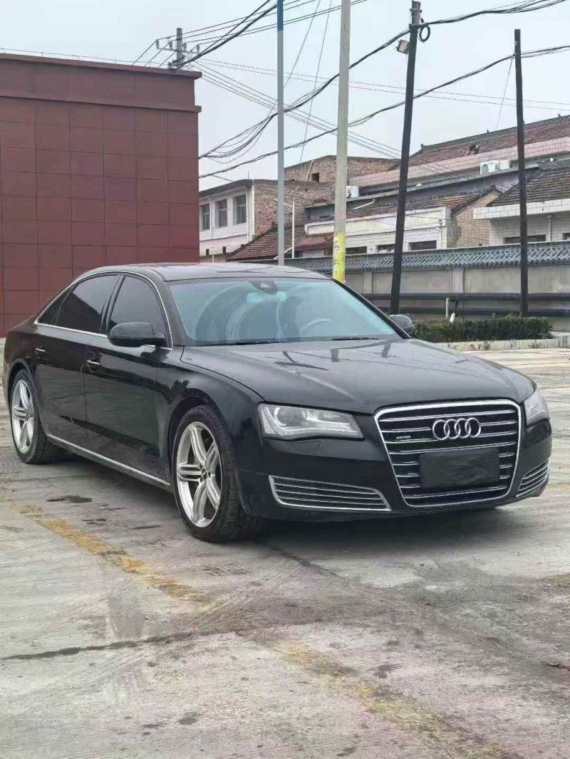 连云港14年奥迪A8L3
