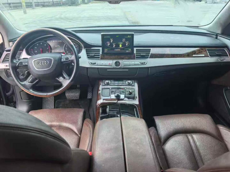 连云港14年奥迪A8L5