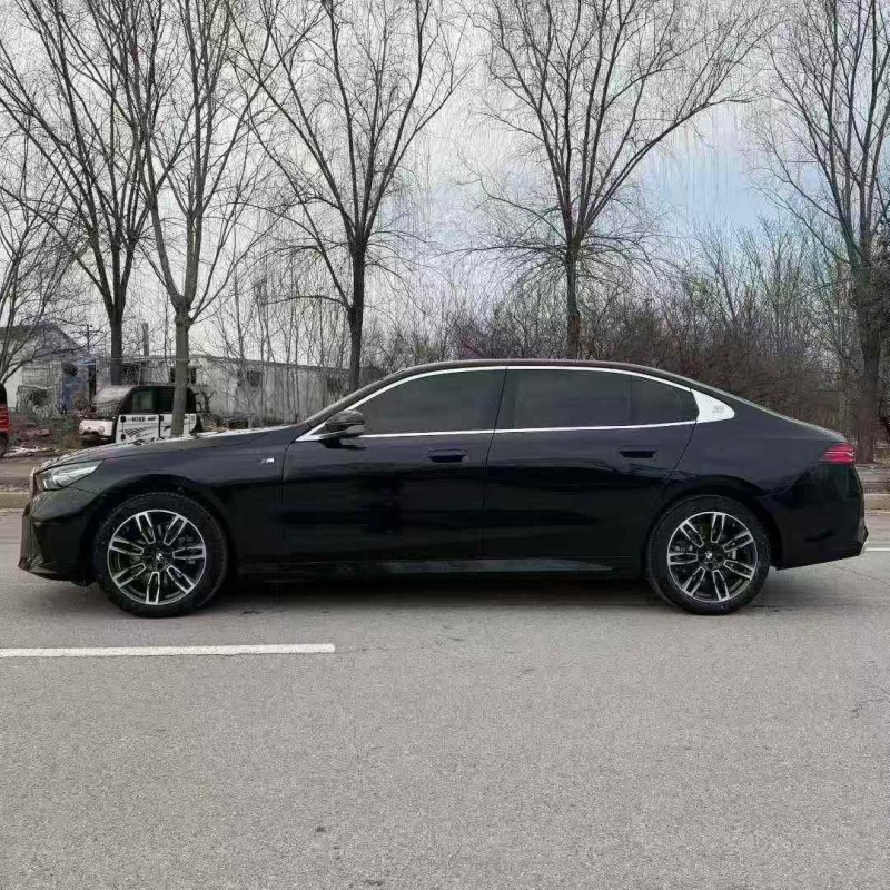 枣庄24年宝马5系8