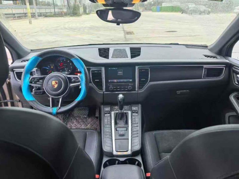 常州16年保时捷Macan6