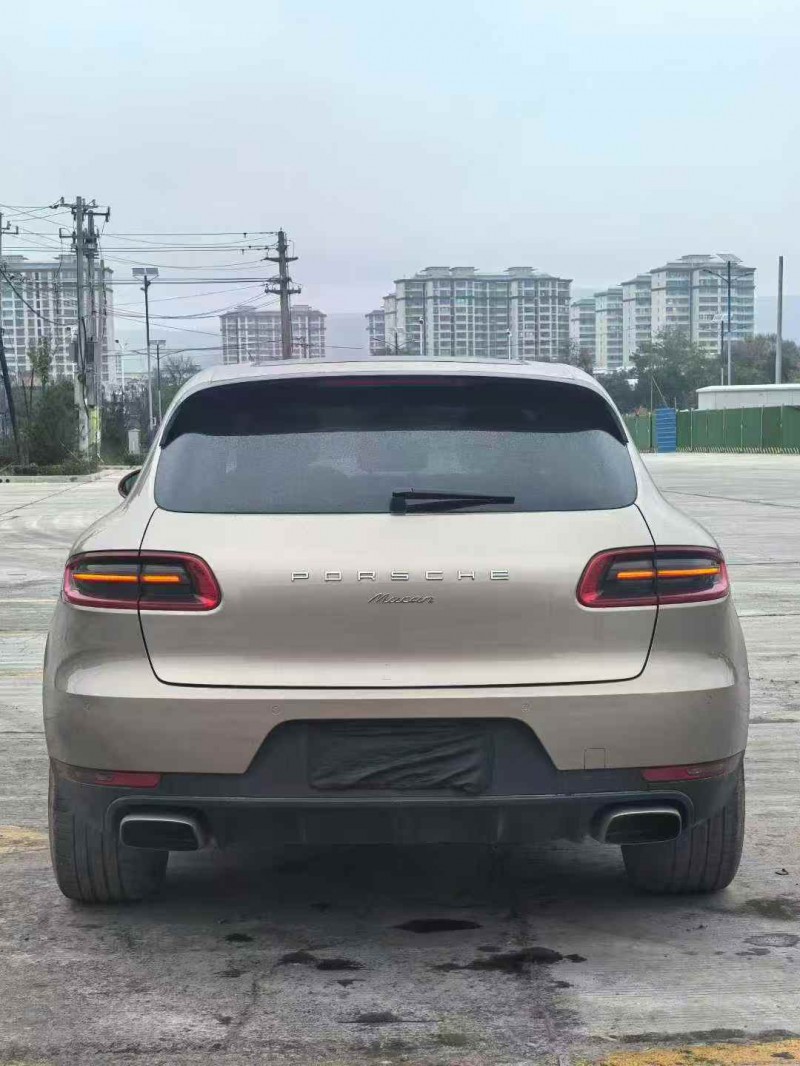 常州16年保时捷Macan9