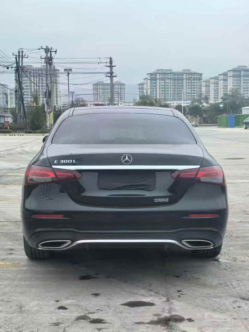 苏州23年奔驰E8