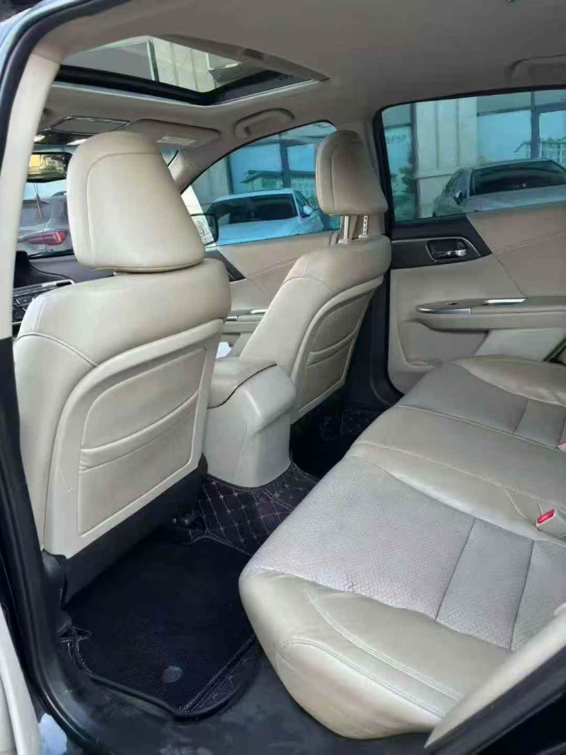 邯郸14年本田雅阁6