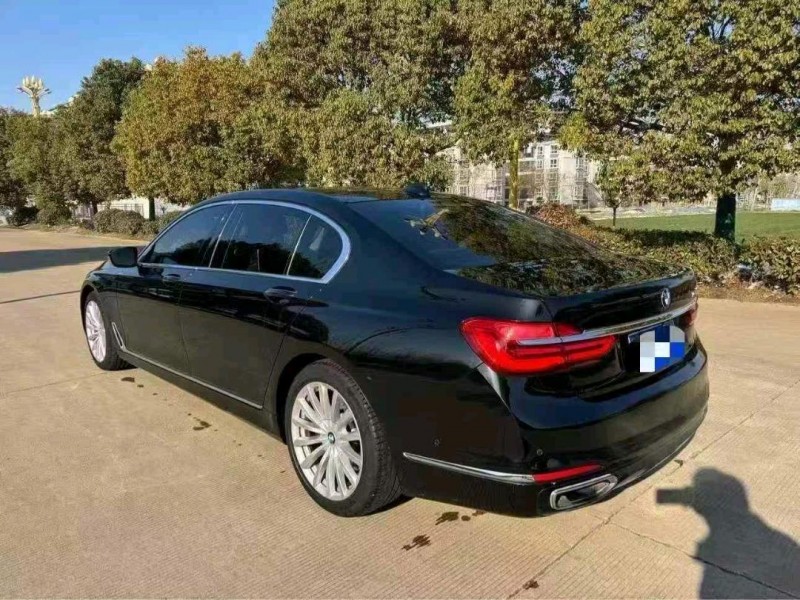 徐州15年宝马7系8