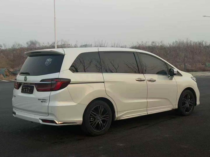 承德23年本田奥德赛8