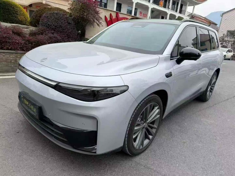 嘉兴25年零跑汽车C163