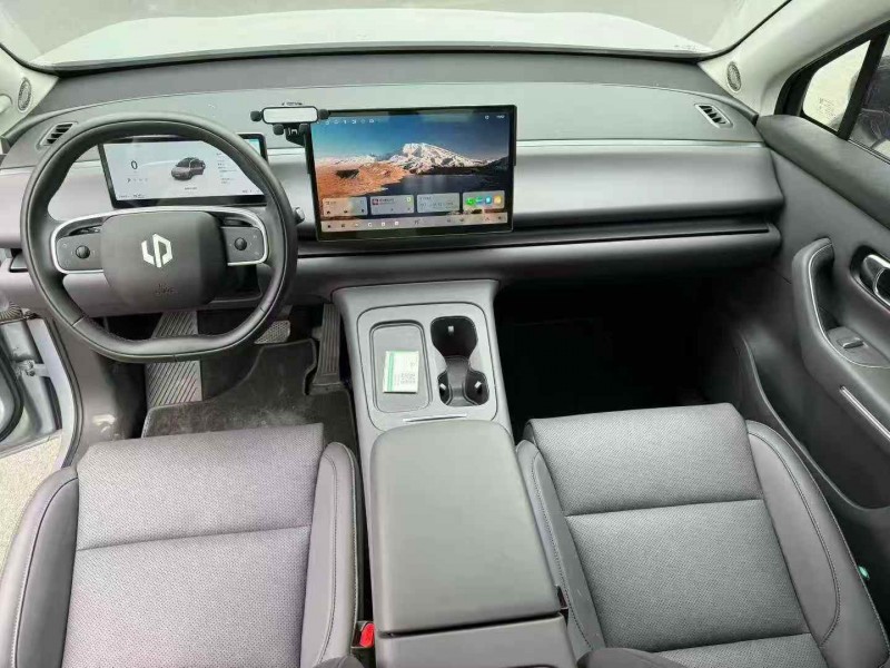 嘉兴25年零跑汽车C164