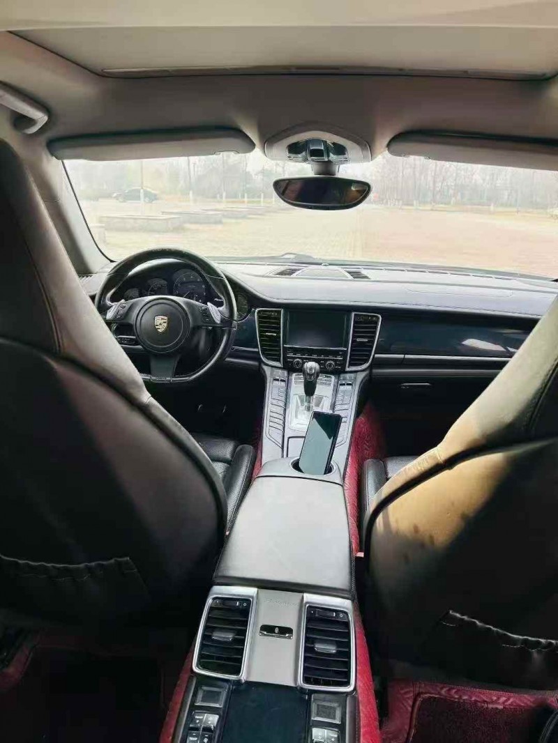 东营12年保时捷帕拉梅拉7