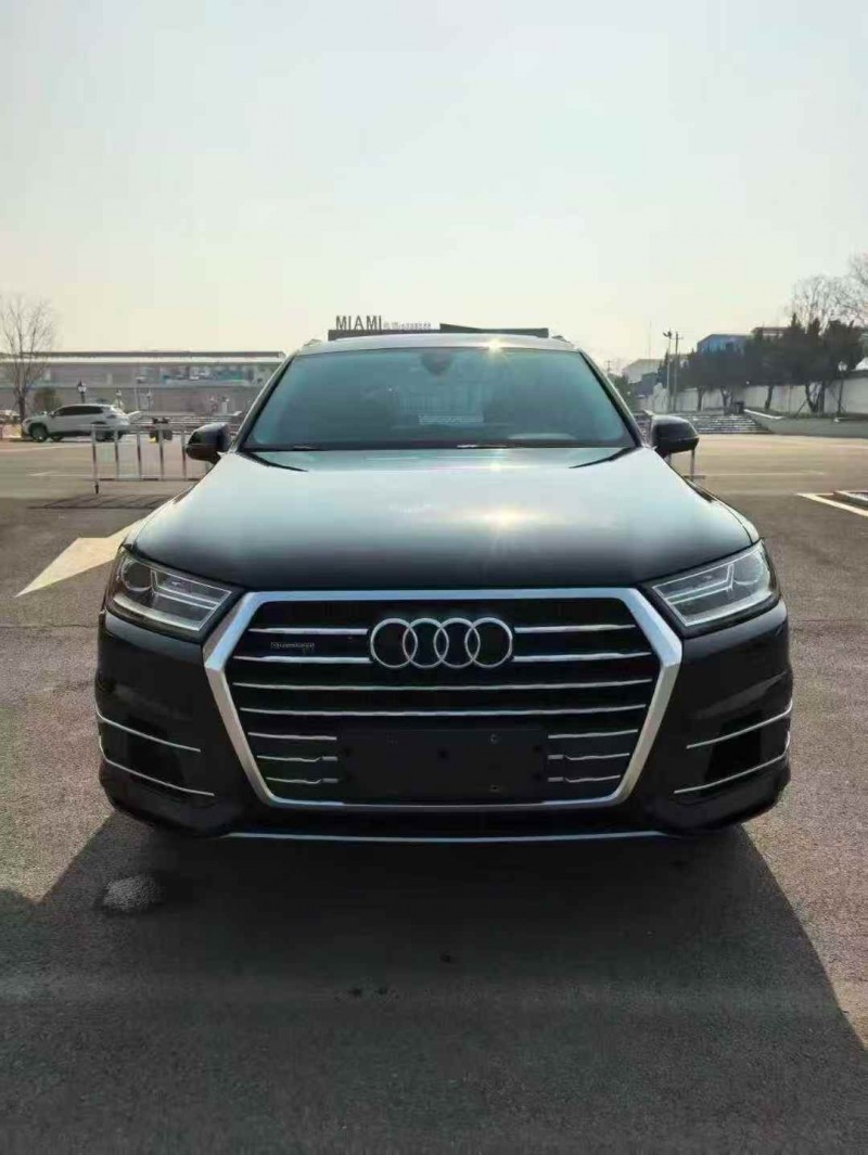 东营17年奥迪Q71