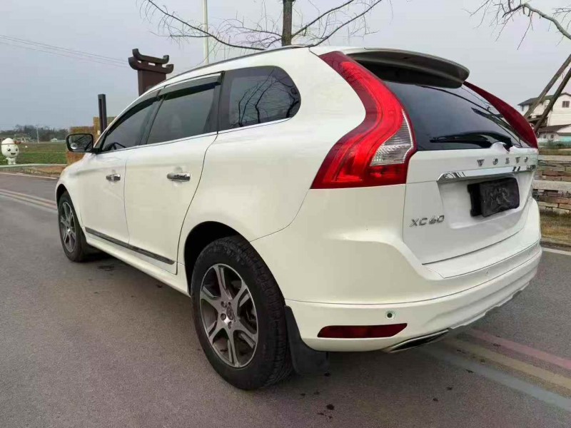 东营15年沃尔沃XC607