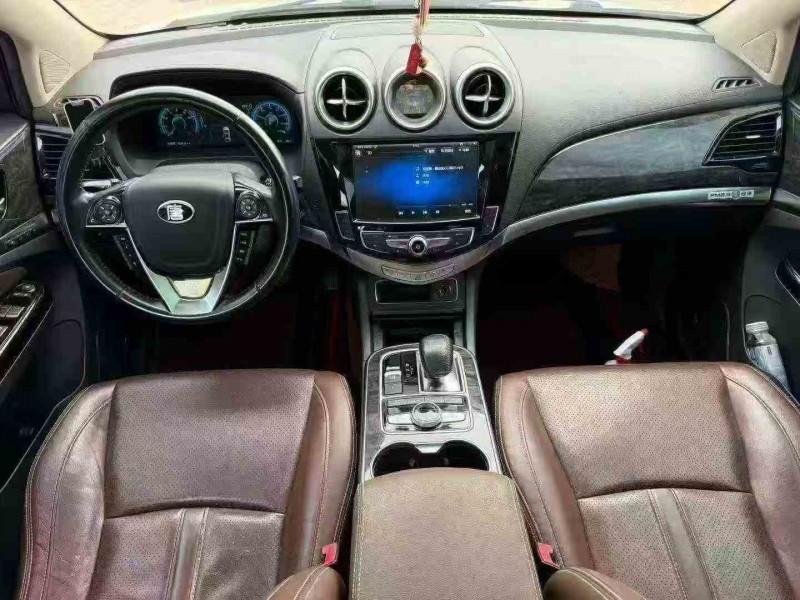 广州16年比亚迪唐6