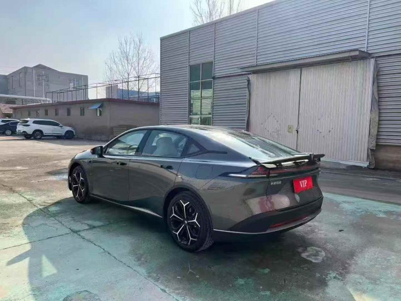 济宁26年长安汽车深蓝5