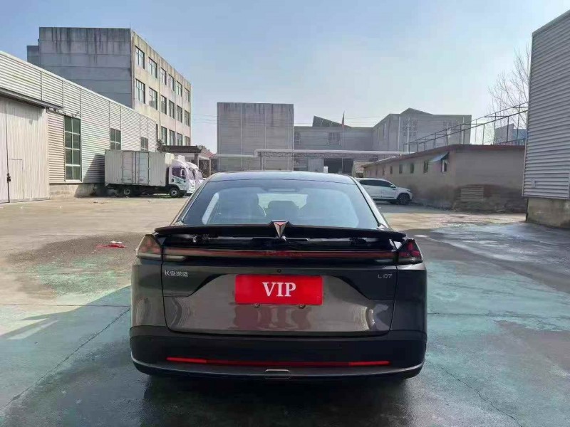 济宁26年长安汽车深蓝7