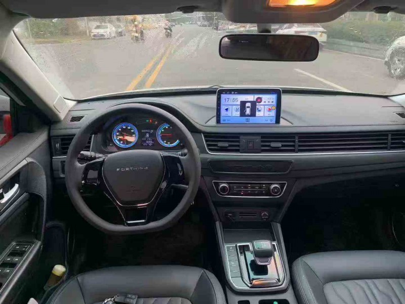 珠海25年东风风行5