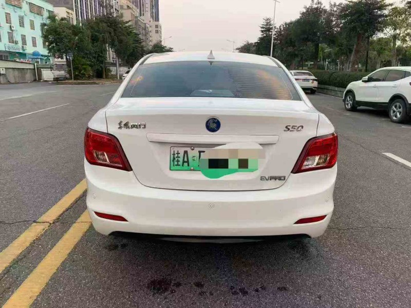 珠海25年东风风行9