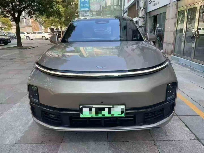 淮安23年理想L81