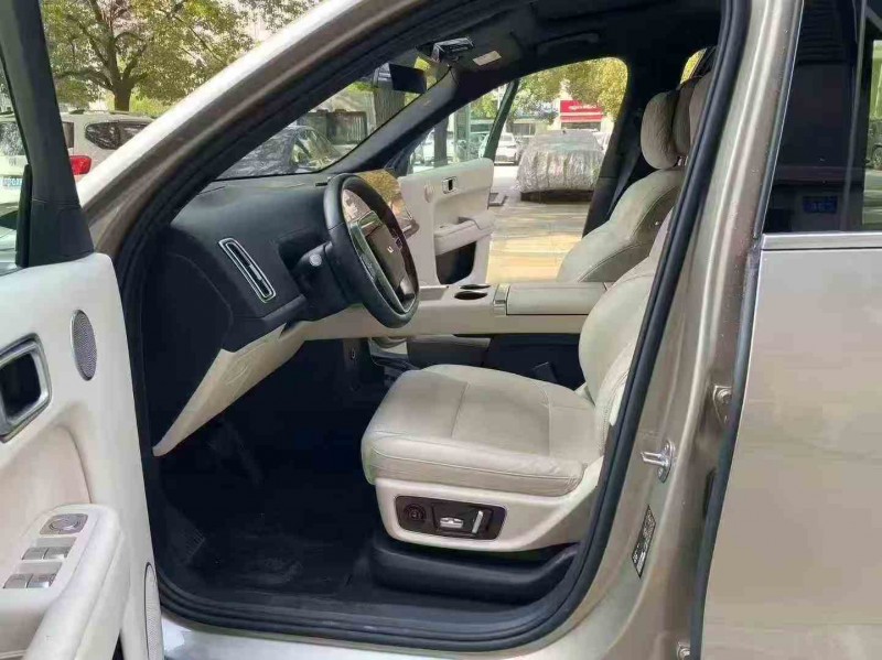 淮安23年理想L86