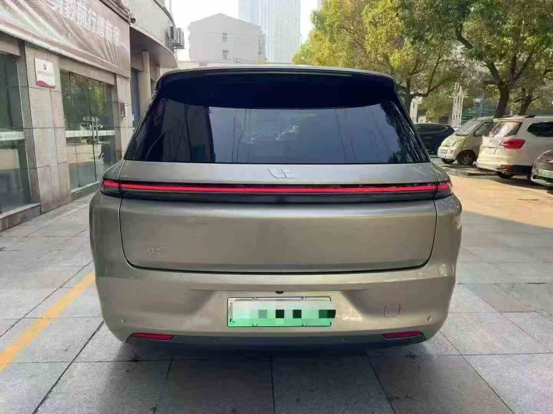 淮安23年理想L88