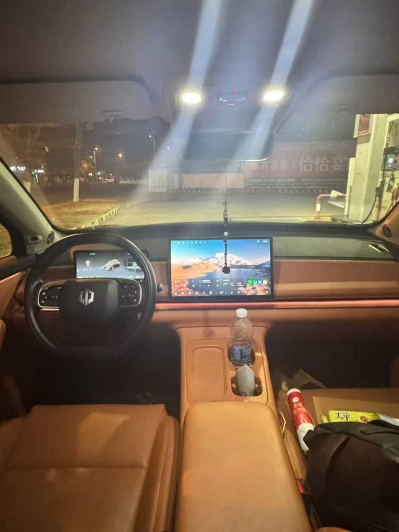 南昌24年零跑汽车C166