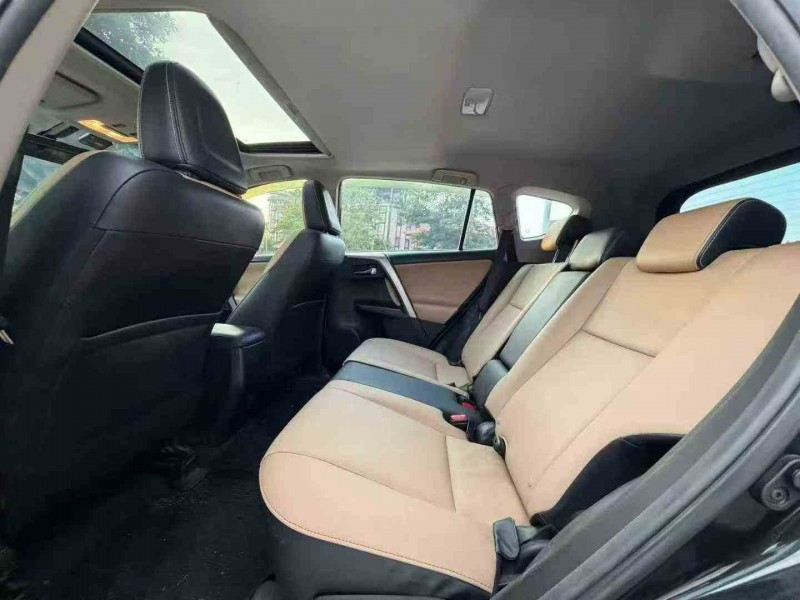 珠海19年丰田RAV4荣放5