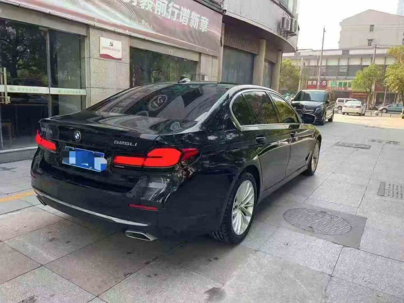 淮安22年宝马5系7