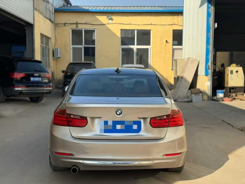 青岛17年宝马3系9