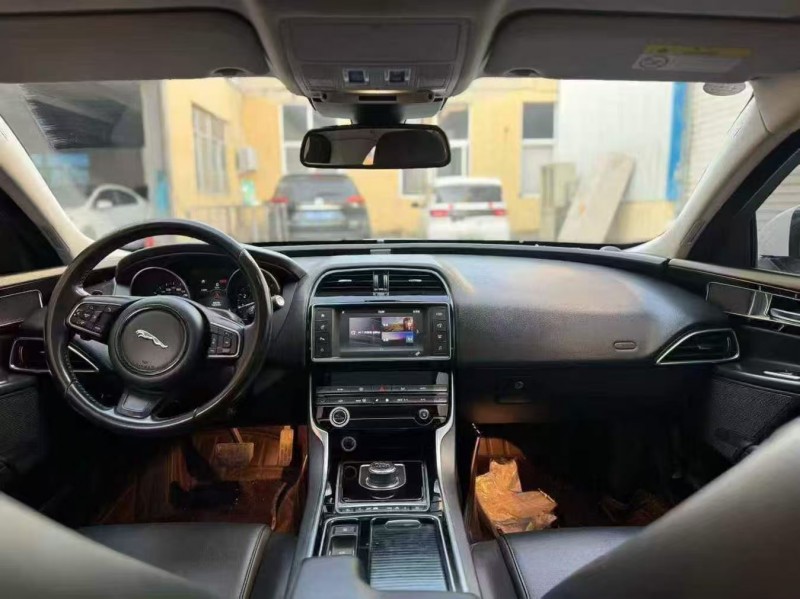 青岛18年捷豹XEL5