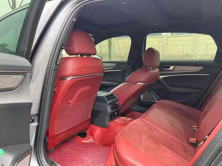 洛阳21年奥迪A6L4