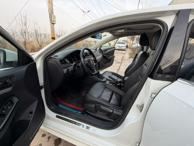 徐州19年大众速腾5